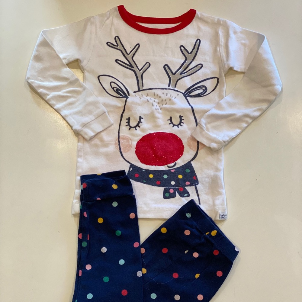 GUC 4T GAP PAJAMAS
